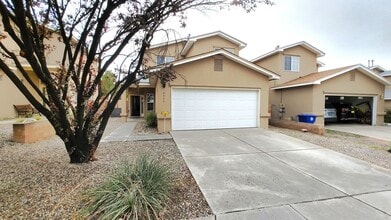 Building Photo - 7420 Eagle Crest Ave NE