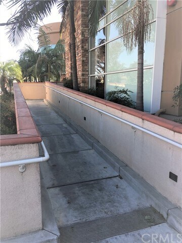Foto del edificio - 111 N 2nd St