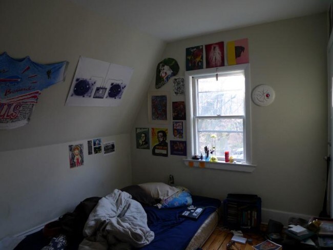 Foto del edificio - 839 Parker St