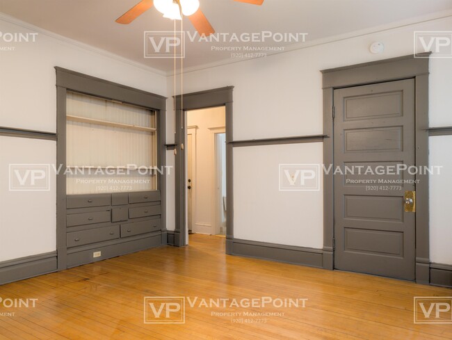 Building Photo - 1137 Wisconsin St