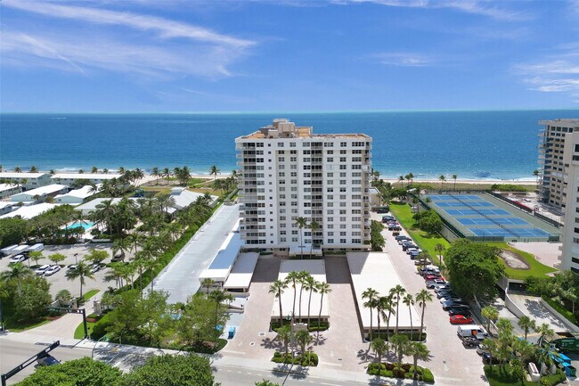 Foto del edificio - 5200 N Ocean Blvd