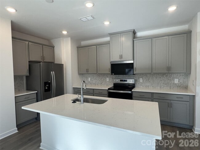 Foto del edificio - 1500 31st St NE