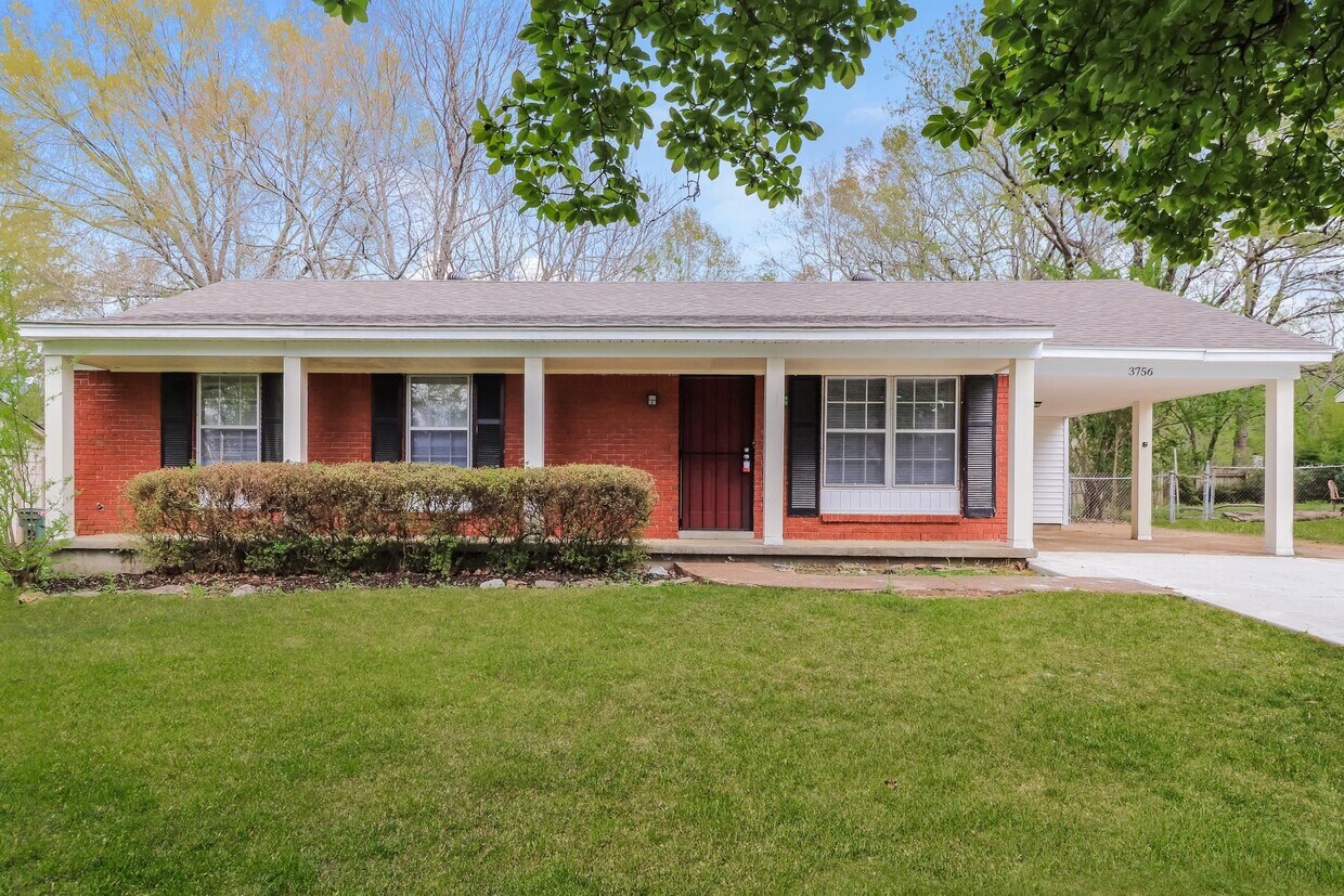 Foto principal - 3756 Socorro St