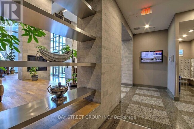 Photo du bâtiment - 88 Grangeway Ave