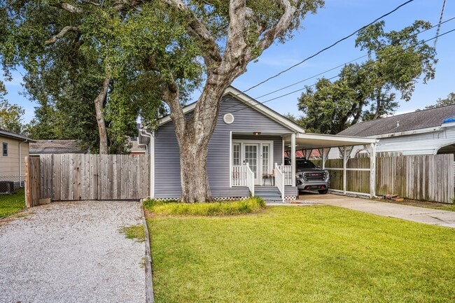 Foto del edificio - 608 Tullulah Ave