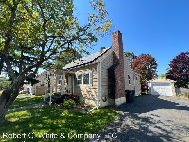 Building Photo - 3 br, 2 bath House - 16 Argyle Road