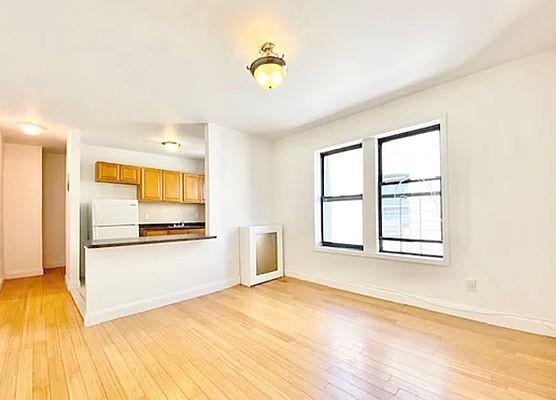 Foto principal - 1 bedroom in New York NY 10040