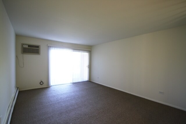 Building Photo - 1185 Higgins Quarters Dr