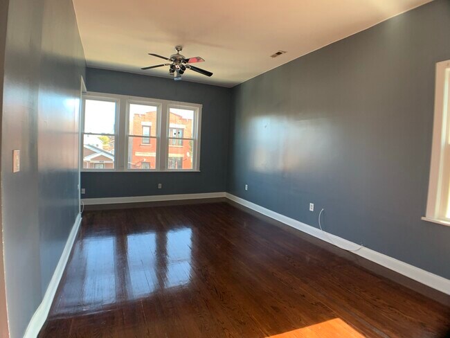 Foto del edificio - 2944 S Bonfield St