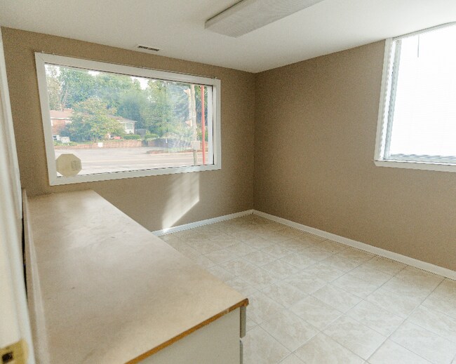 Foto del edificio - 108 Bluff City Hwy