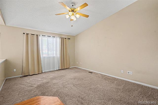 Foto del edificio - 10411 Hyacinth St