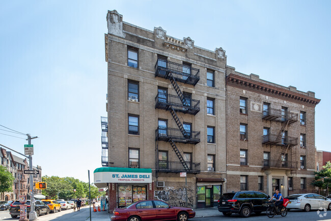 Foto del edificio - Graham Court