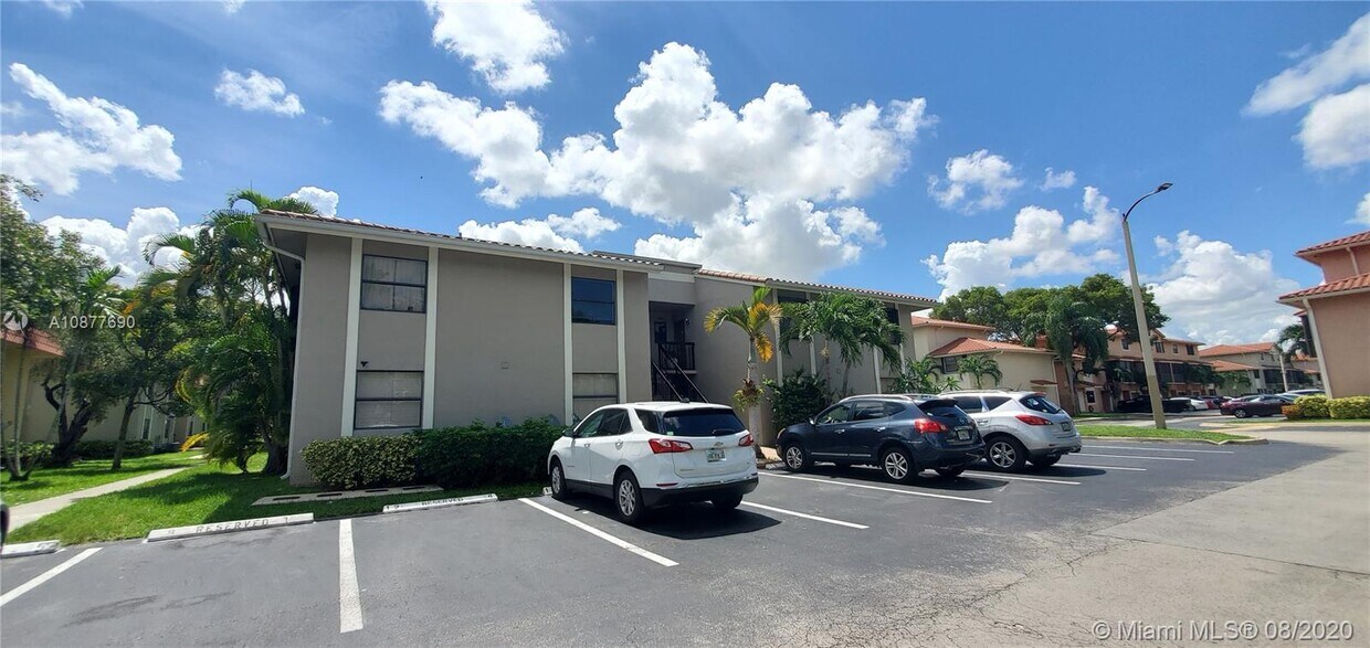 9800 Hammocks Blvd Unit 10412, Miami, FL 33196 Condo for Rent in