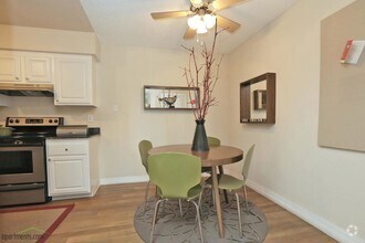 Dining Room - Allanza at The Lakes