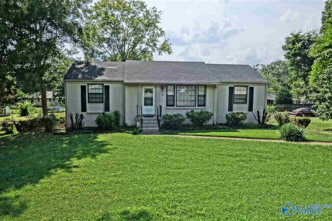 Foto del edificio - 6504 Whitesburg Dr