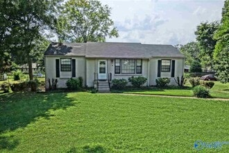 Building Photo - 6504 Whitesburg Dr