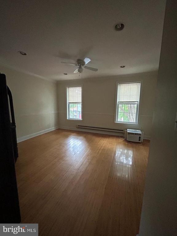 Foto del edificio - 2225 Reed St