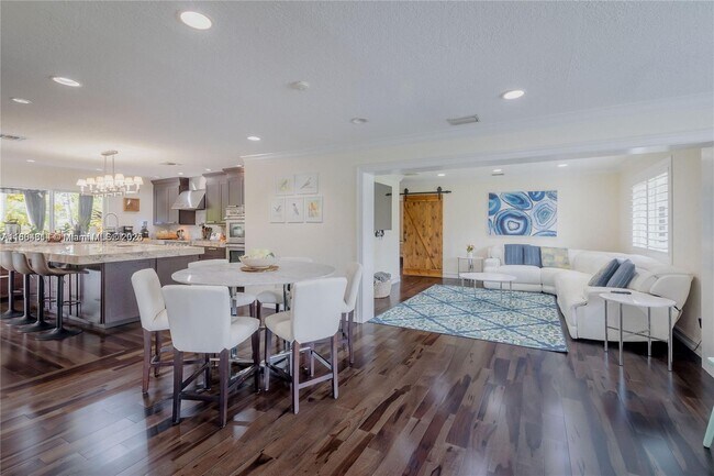 Foto del edificio - 8500 SW 70th St