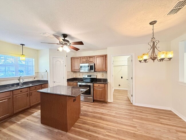 Building Photo - Beautiful 3-Bedroom Pool Home - Close To NAS