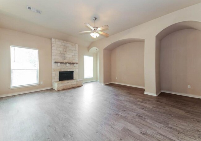 Foto del edificio - 9148 Clairemont Ln