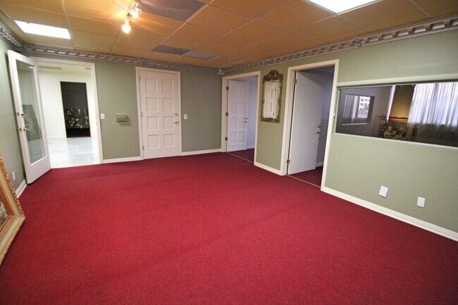 Building Photo - 7920 Orangethorpe Ave