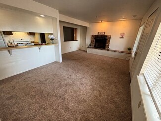 Building Photo - 759 Boulder Ct