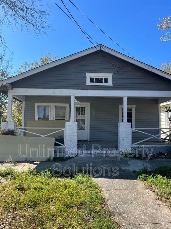 Primary Photo - 518 Harnett St
