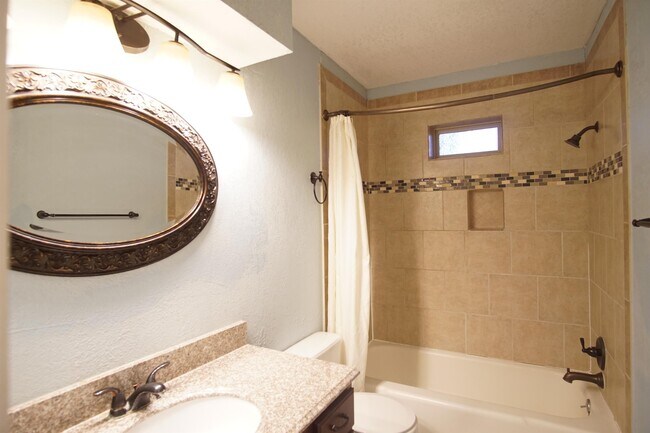 Foto del edificio - 6419 NW 63rd St