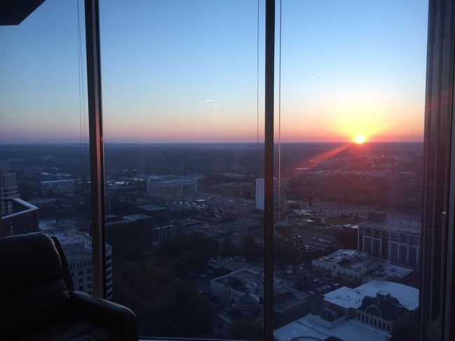 Morning Sun Rise - 210 N Church St Apartment