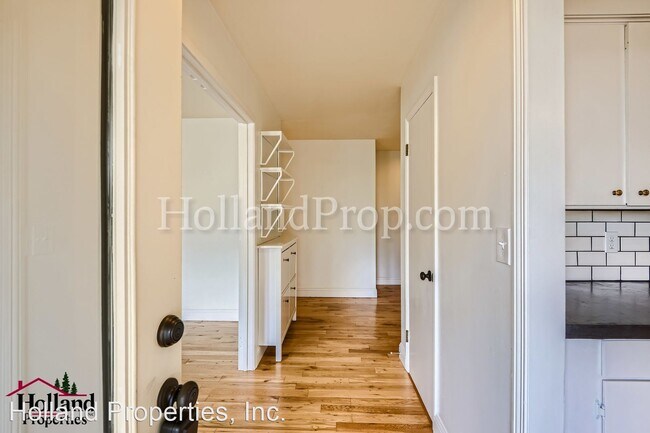 Building Photo - 3 br, 2 bath House - 19366 View Drive