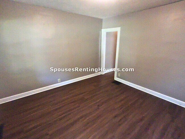 Foto del edificio - 530 N Chester Ave