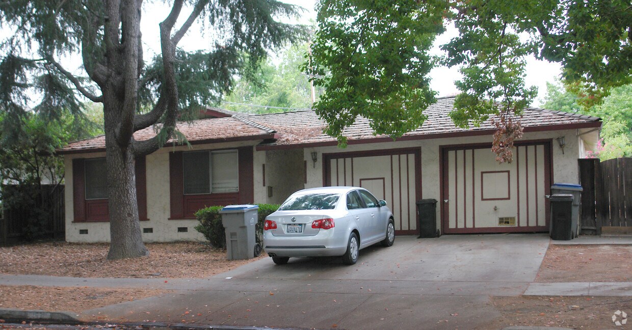 Foto del edificio - 1571 Mendenhall Dr