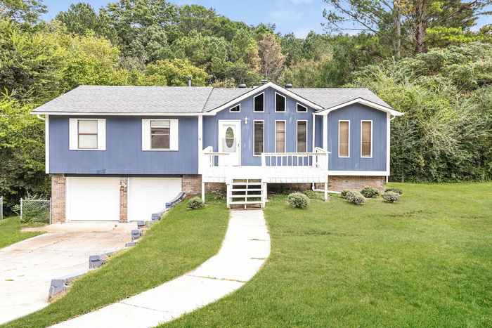 Primary Photo - This Rustic Pinson Home is a Beauty!