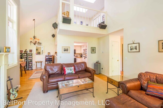 Foto del edificio - 2 br, 2 bath House - 7 Twin Knolls Lane