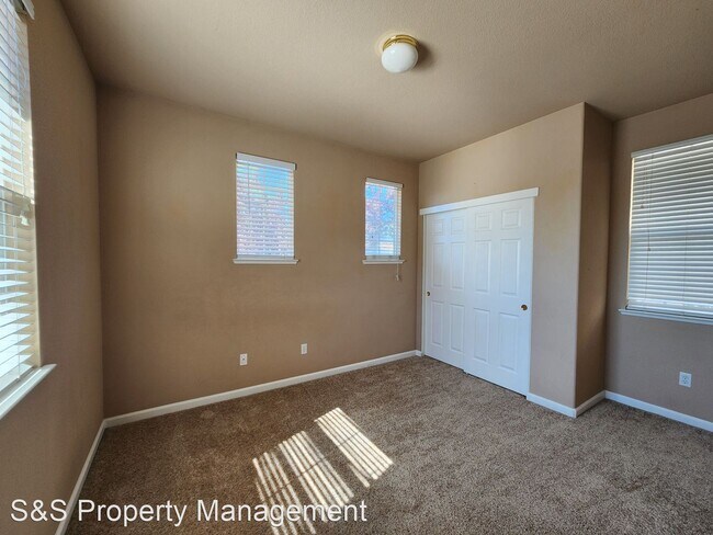 Building Photo - 4 br, 3 bath House - 10250 Juliana Way