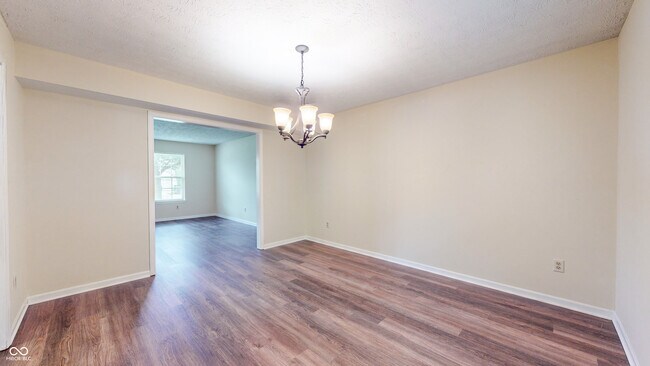 Foto del edificio - 3916 Jekyll Ct