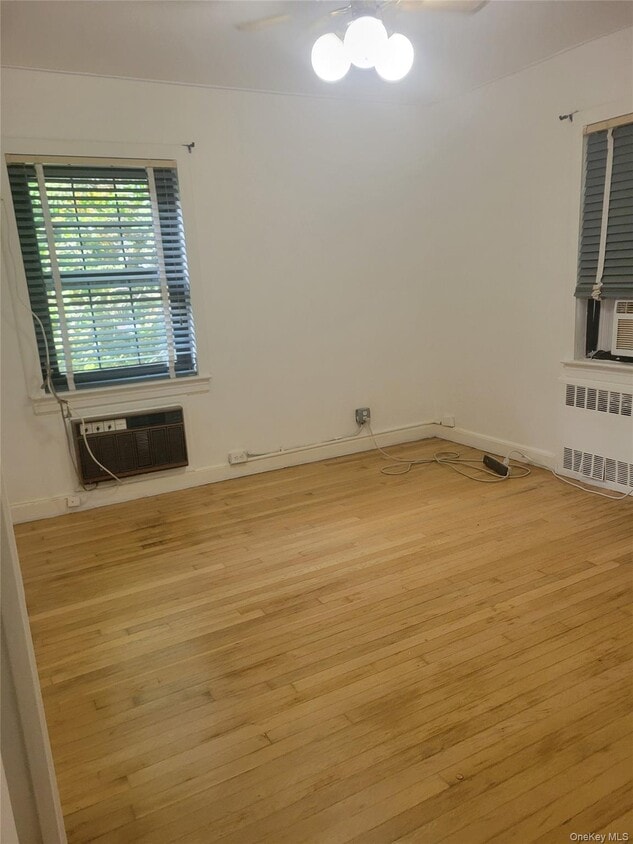 Building Photo - 186-18 Cambridge Rd