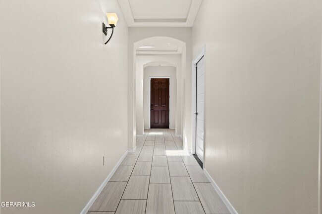 Building Photo - 1128 Paseo de Suerte Dr