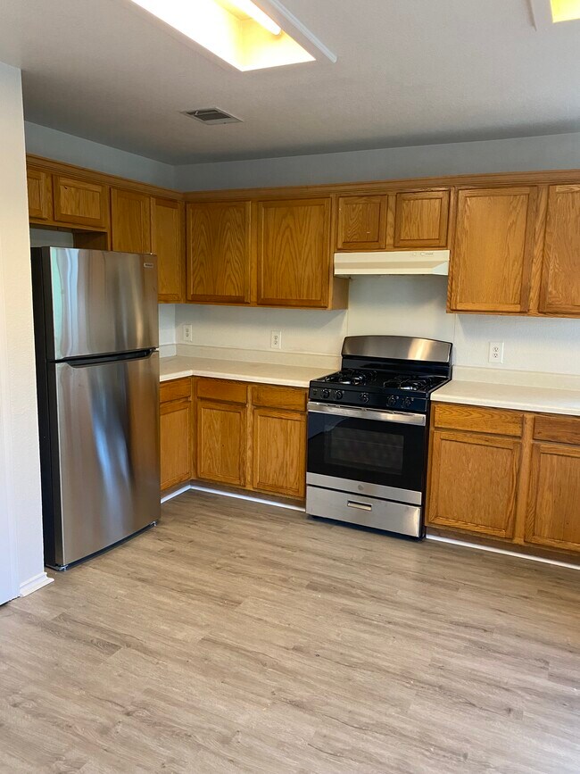 Foto del edificio - 503 Settlement St