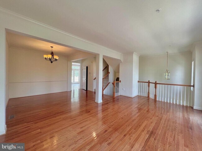 Foto del edificio - 12919 Benton Park Cir
