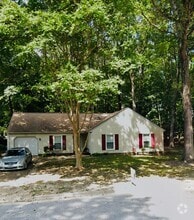 Building Photo - 206 Fischer Dr