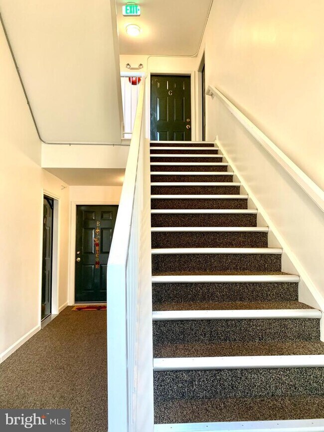 Foto del edificio - 7518 Snowpea Ct