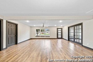 Foto del edificio - 2643 W Gramercy Pl