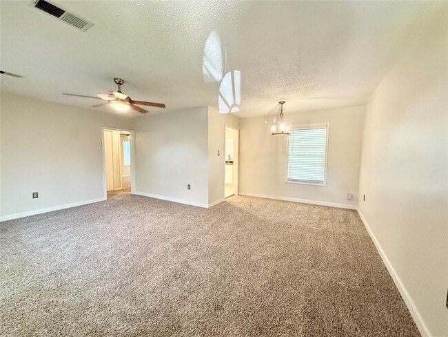 Building Photo - 5946 Southmont St