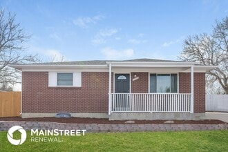 Building Photo - 11829 Lavinia Ln