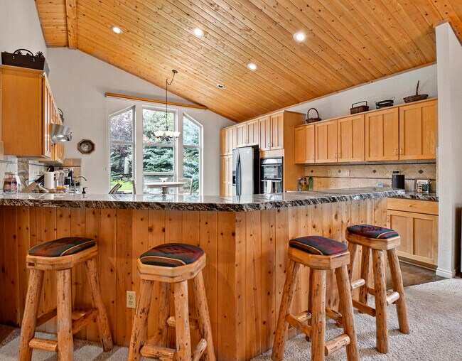 Building Photo - 1113 Angus Ct