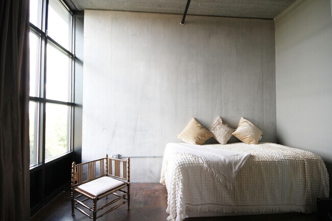 Photo - 1 Cool Blow St Apartment