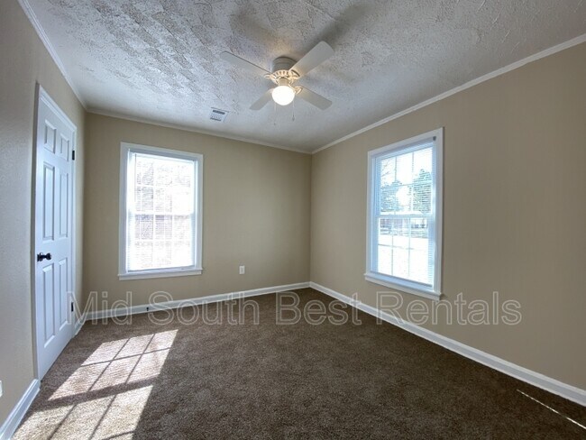 Building Photo - 3206 Benjestown Rd
