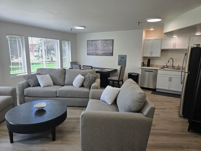 Interior Photo - Pinehurst Apartments