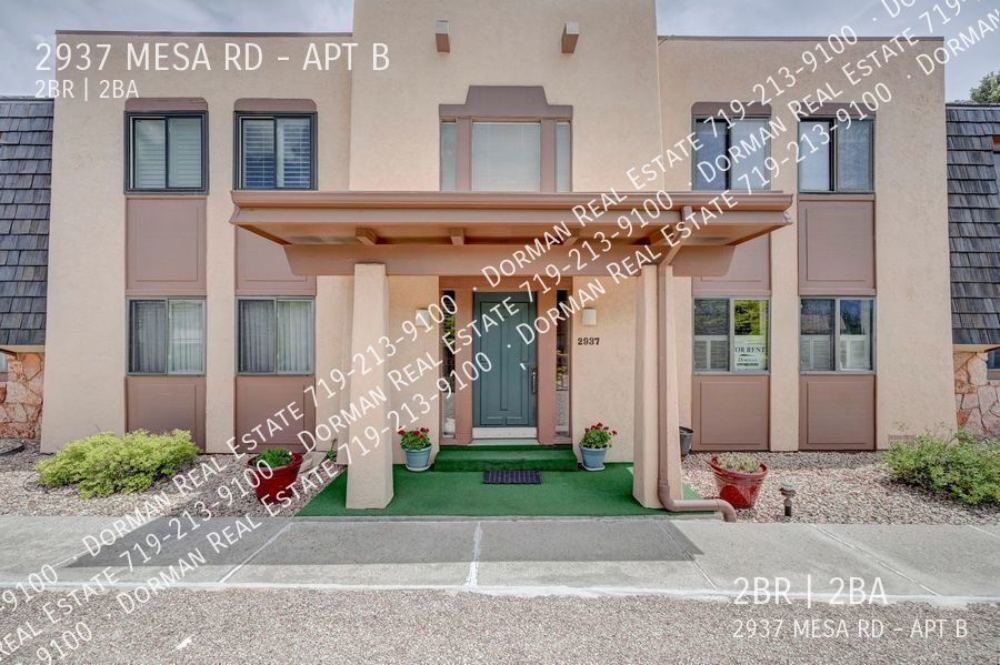 Primary Photo - Two bedroom condo close to Garden of the G...